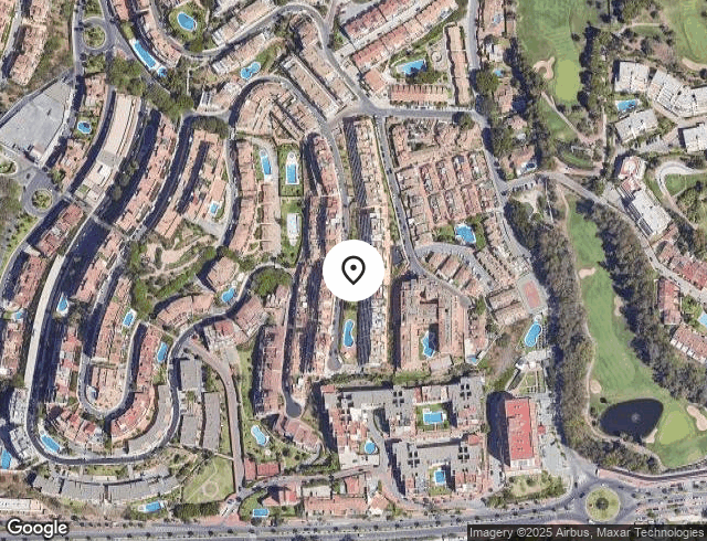Piso en Calle Almuñecar-nueva Torrequebrada , 4
